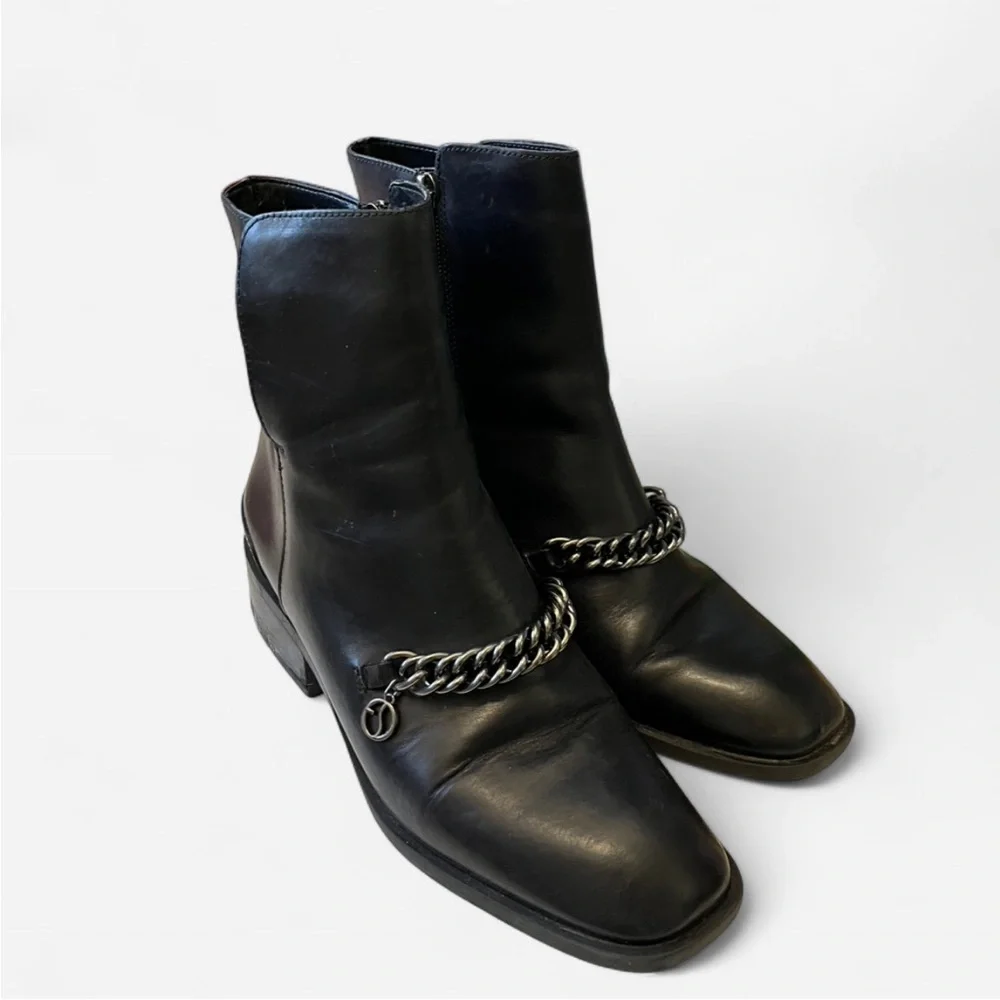Franco Sarto Caleb Booties Black Leather Ankle Boots with Chain Detail US 8.5